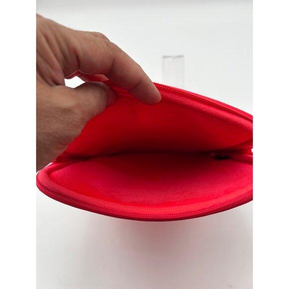 Marc by Marc Jacobs Hot Pink / Red Embossed Neoprene Tablet Sleeve 9x11 Workwear - Picture 4 of 6